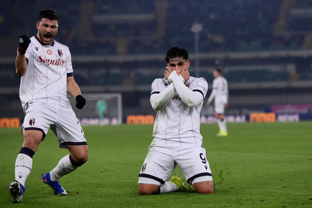 Santiago-Castro-celebrate-1024x683 Bologna withstand late Verona surge in five-goal thriller