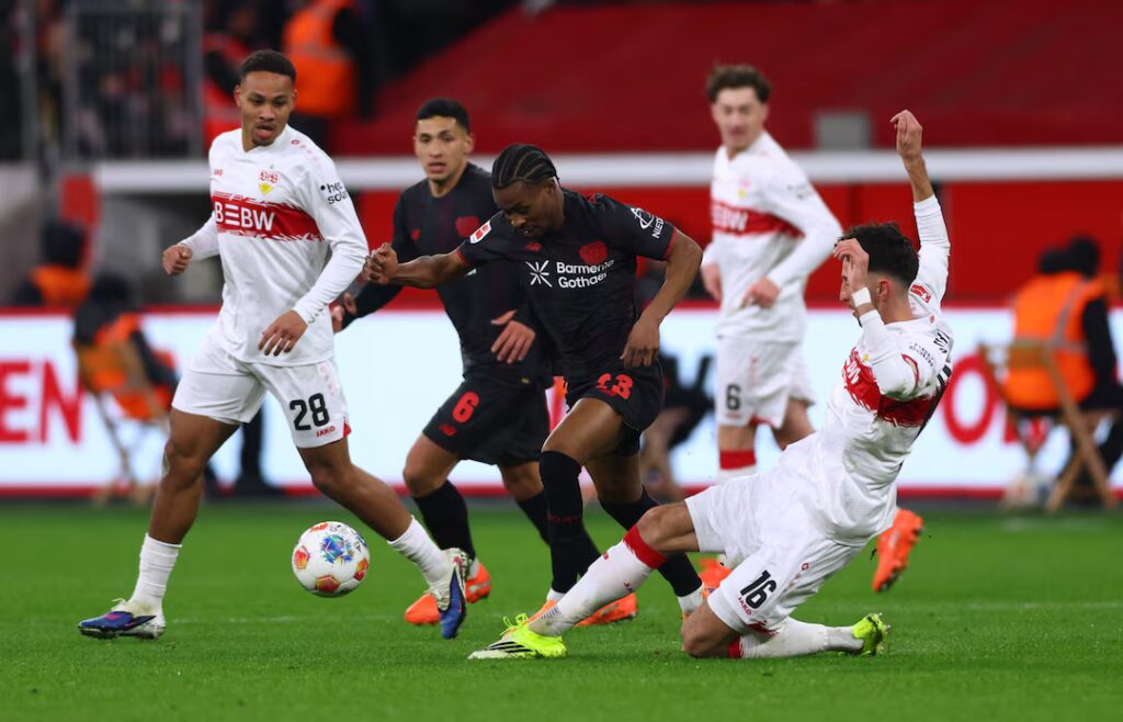 UQRX4EJCPFOABHFYVY2HQYA5ZQ-1024x658 Leweling double powers Stuttgart past flat Leverkusen