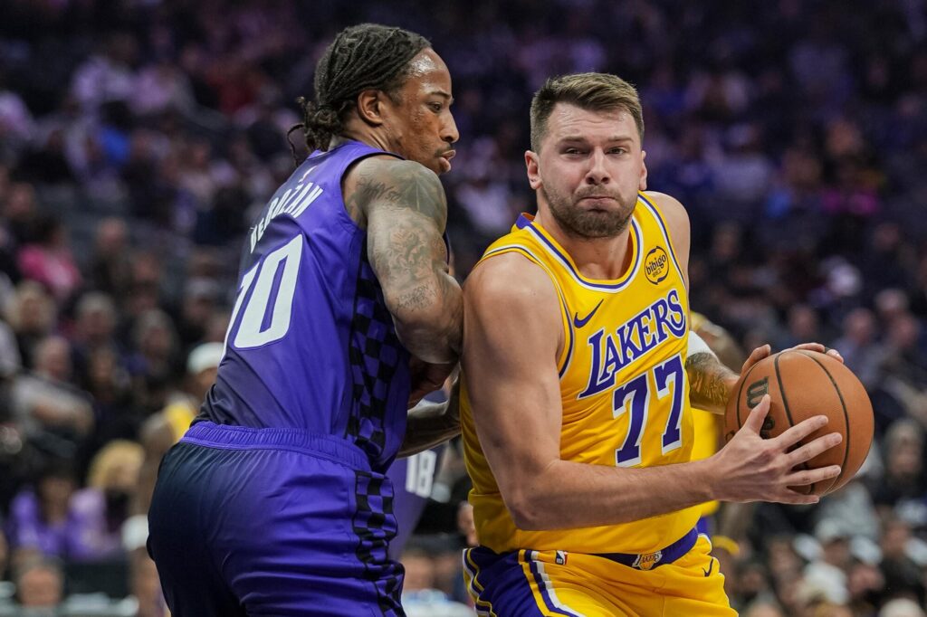 download-2-1024x682 Kings cruise past Lakers even as Dončić drops 42