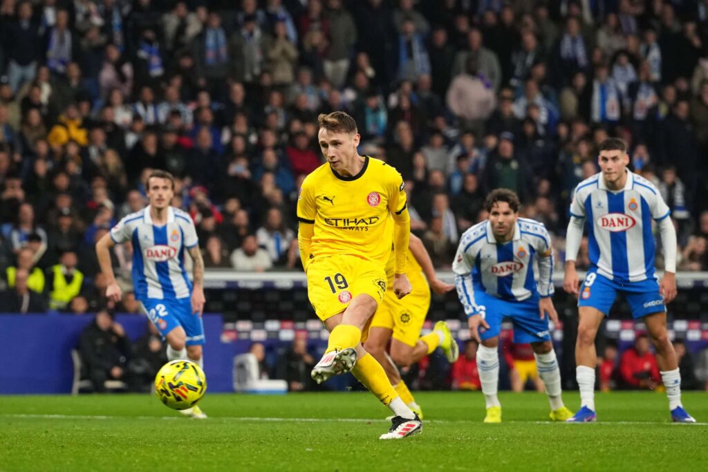 rcd-espanyol-de-barcelona-v-girona-fc-laliga-ea-sports-1-scaled-1-1024x683 Vanat converts penalty as Girona defeat Espanyol to enter LaLiga top half