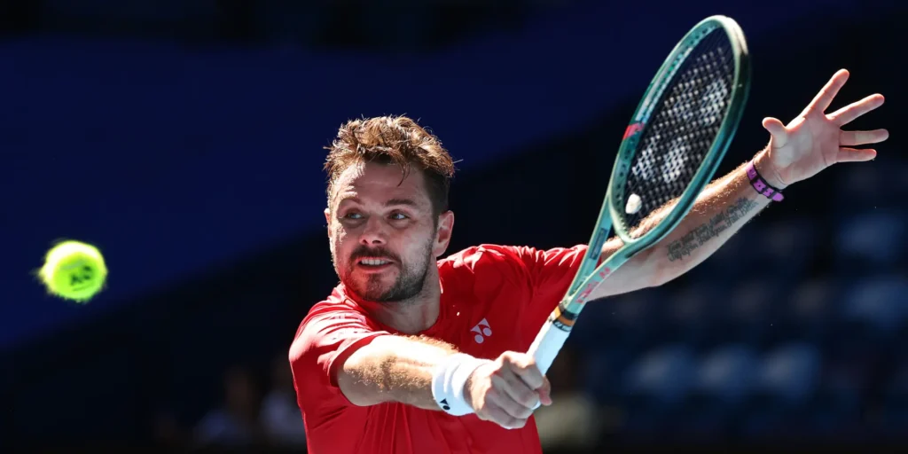 stan-wawrinka-volley-260103g1920-1024x512 Wawrinka prevails after three hours as he begins final season at United Cup