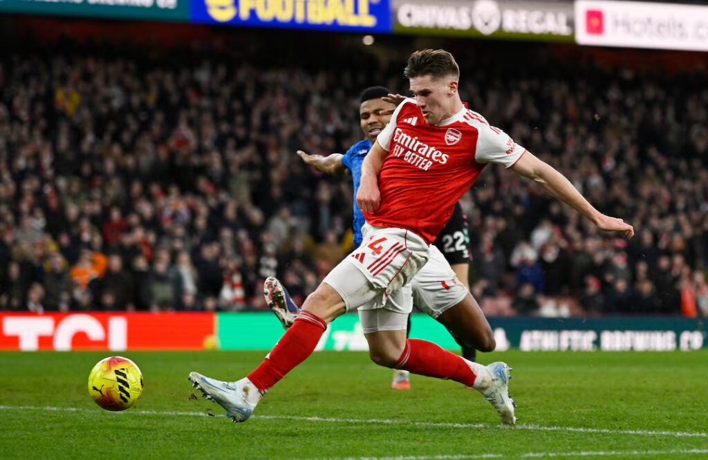 N2BBPDGLABP5ZPNHQJWJPVIOEE-1024x666 Viktor Gyökeres scores twice as Arsenal beat Sunderland to extend lead