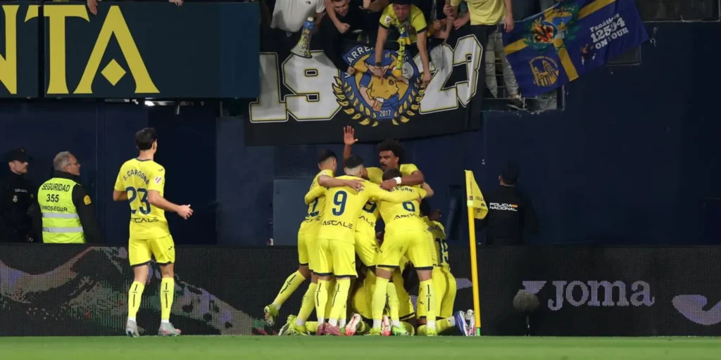 Villarreal-Valencia-1024x512 Villarreal boost LaLiga revival with derby victory over Valencia
