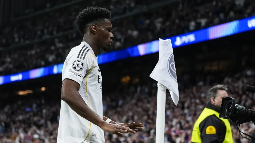 aurelien-tchouameni-en-el-real-madrid-benfica-16-9-aspect-ratio-default-1033735_da39-1024x576 Aurélien Tchouaméni hails Real Madrid win as triumph for “everyone against racism”