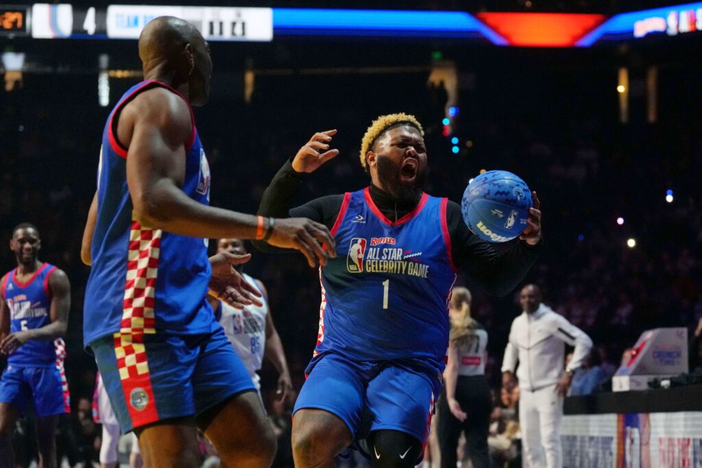 nba-all-star-celebrity-game-team-bonds-at-team-rice-1039877-1024x683 All you need to know about the 2026 NBA All-Star game