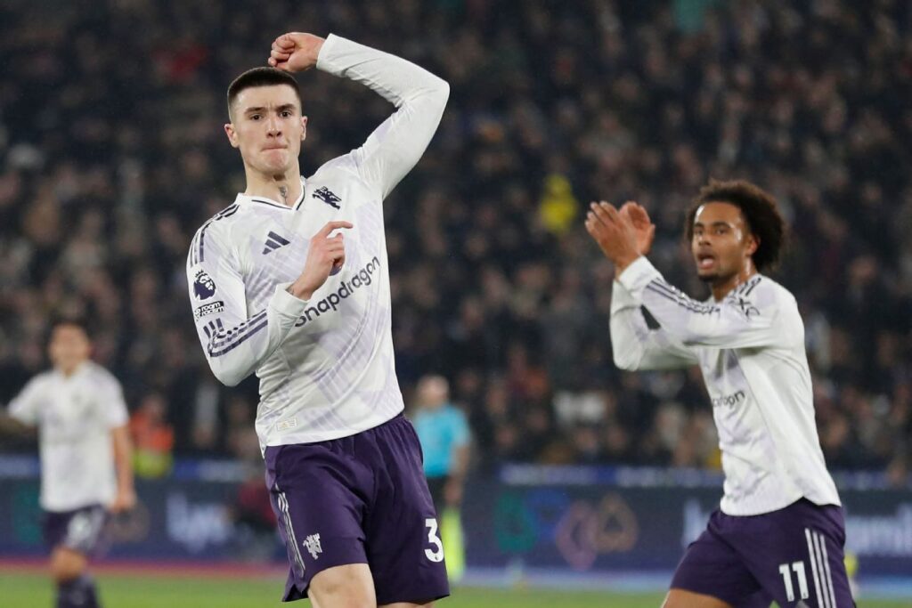 r1613466_1296x864_3-2-1024x683 Last-minute goal from Šeško keeps Man Utd unbeaten at West Ham but halts winning run