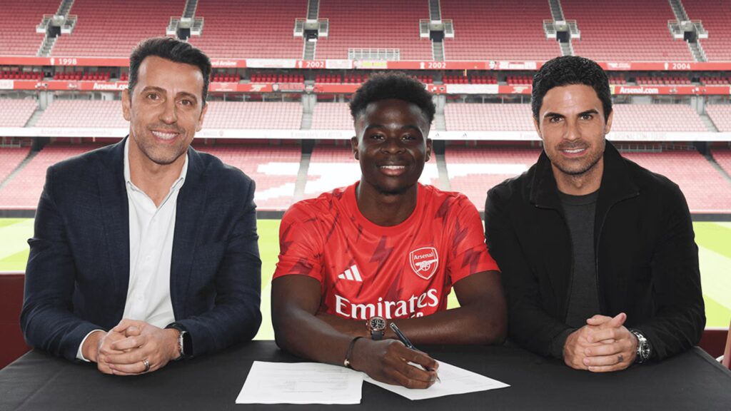 saka-signs-contract-1024x576 Bukayo Saka agrees fresh long-term contract with Arsenal
