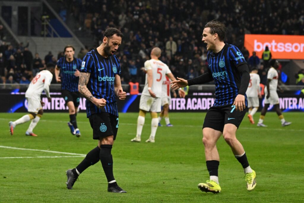 AFP__20260228__99DN99E__v1__MidRes__FblItaSerieaInterGenoa-1024x683 Inter sweep past Genoa to extend lead over Milan to 13 points at Serie A summit