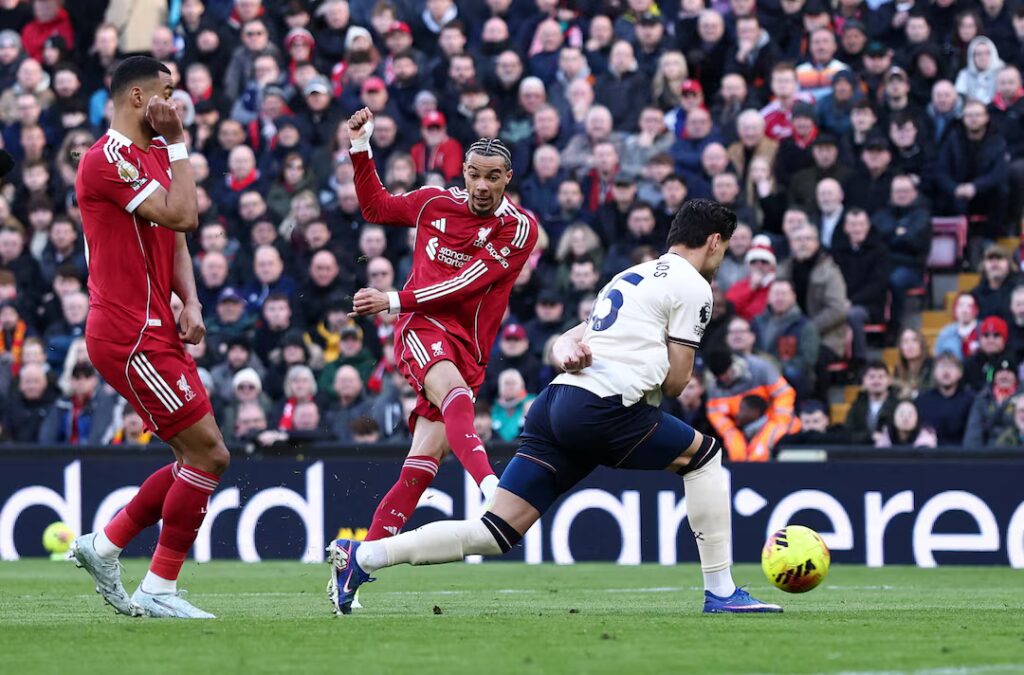 FHBY6H7RYVOLPN3IZL5DSCV26U-1024x675 Five-goal Liverpool overpower West Ham to boost Premier League top-four hopes