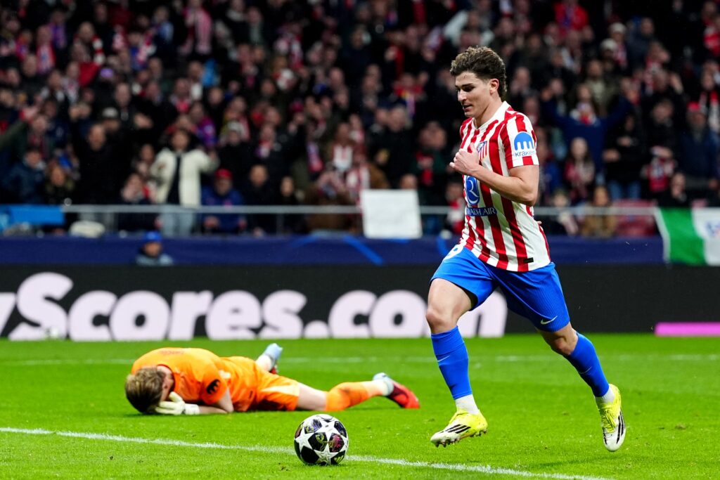 SEI288807447-1024x683 Goalkeeper Kinsky lasts only 17 minutes as Atlético Madrid rout struggling Tottenham