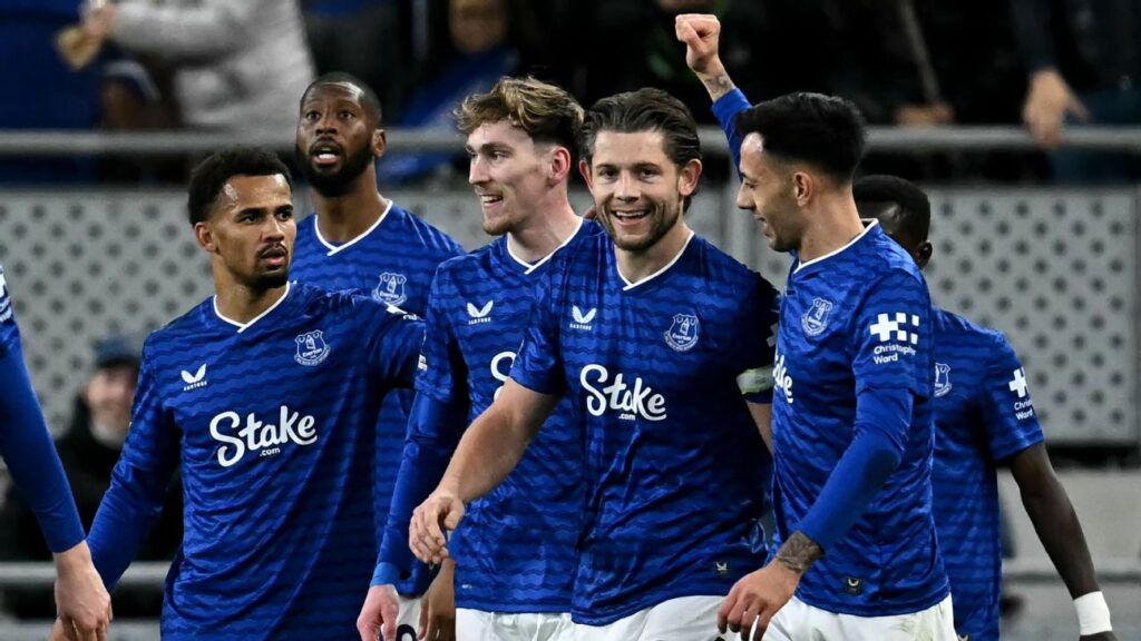 r1622748_1296x729_16-9-1024x576 Everton boost European hopes with comfortable victory over Burnley