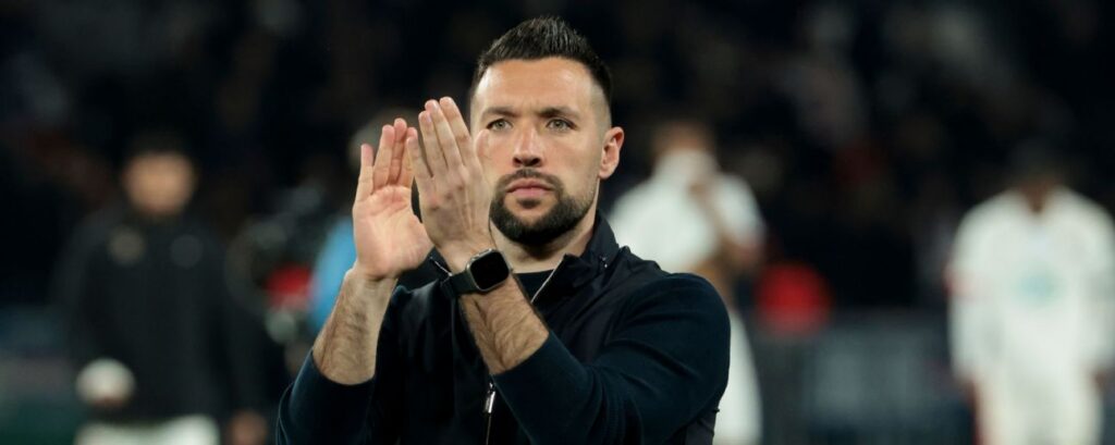r1336535_1296x518_5-2-1024x409 “I did a better job last season”: Porto boss Farioli reflects on Ajax spell