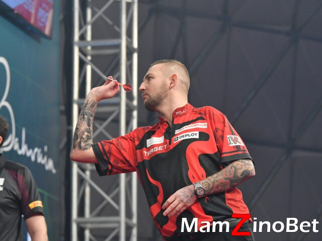 darts-20250117a-1-640x480-1 Aspinall faces Mansell or Smejda in European Darts Open title defence opener.